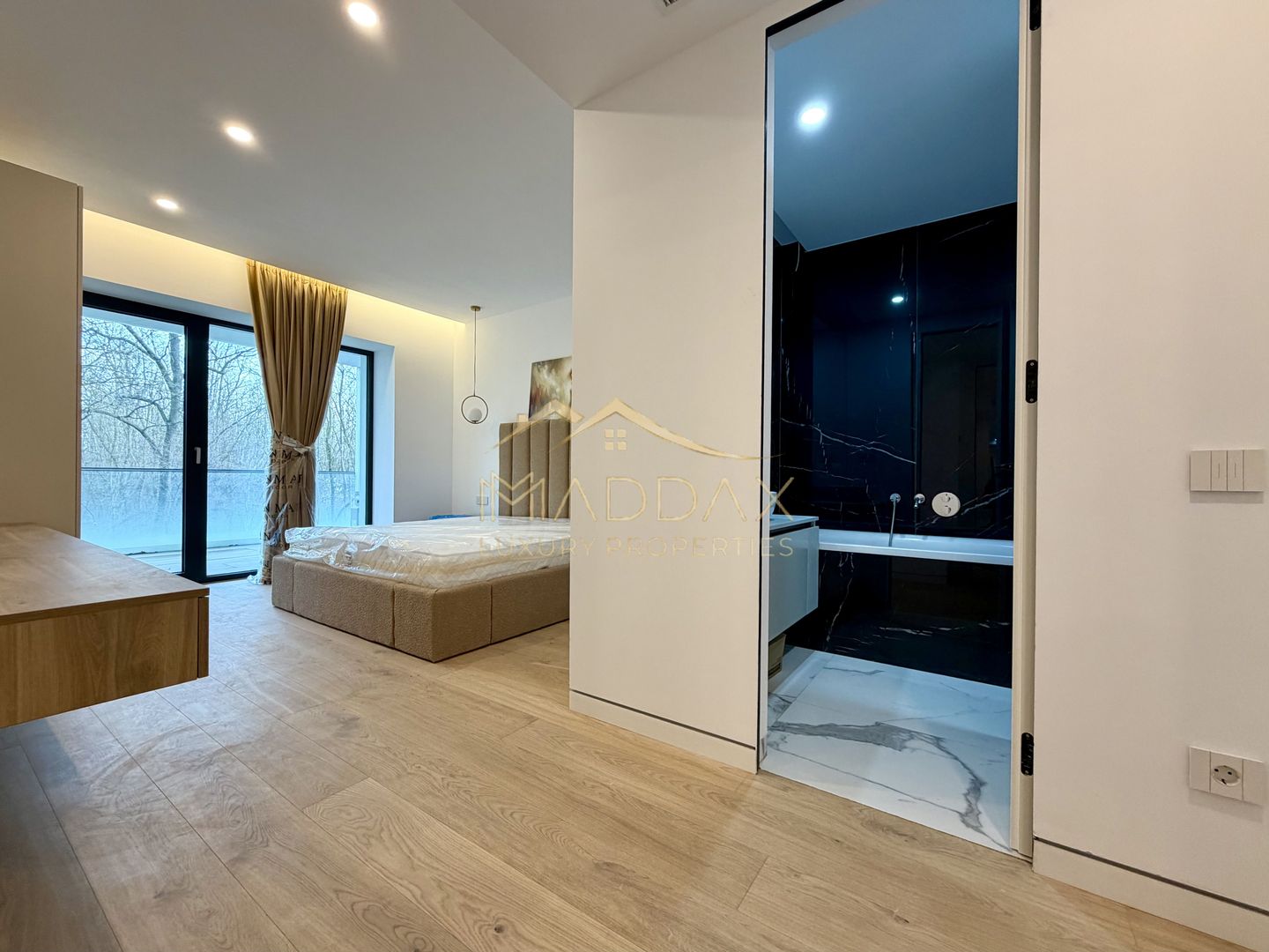 Apartament cu 4 camere *183mp* - Prima Inchiriere // Stejarii - Baneasa - Poză 14