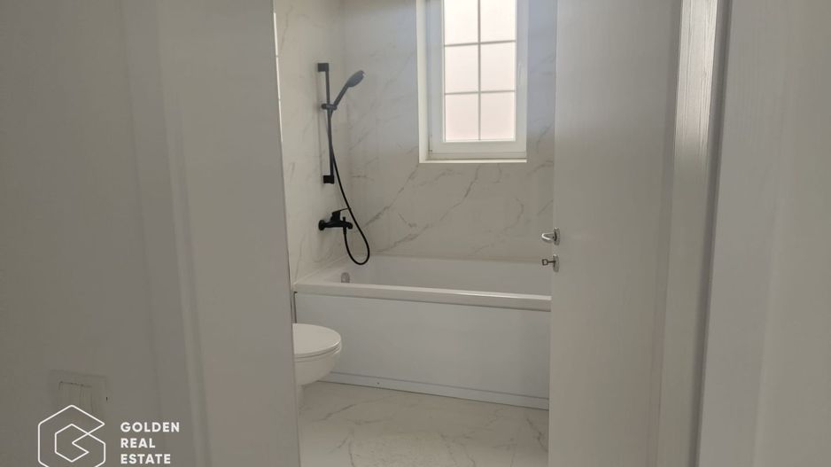 Jumatate de duplex in Sanandrei, Confort și Spatiu, Ideal pentru Familie - Poză 10