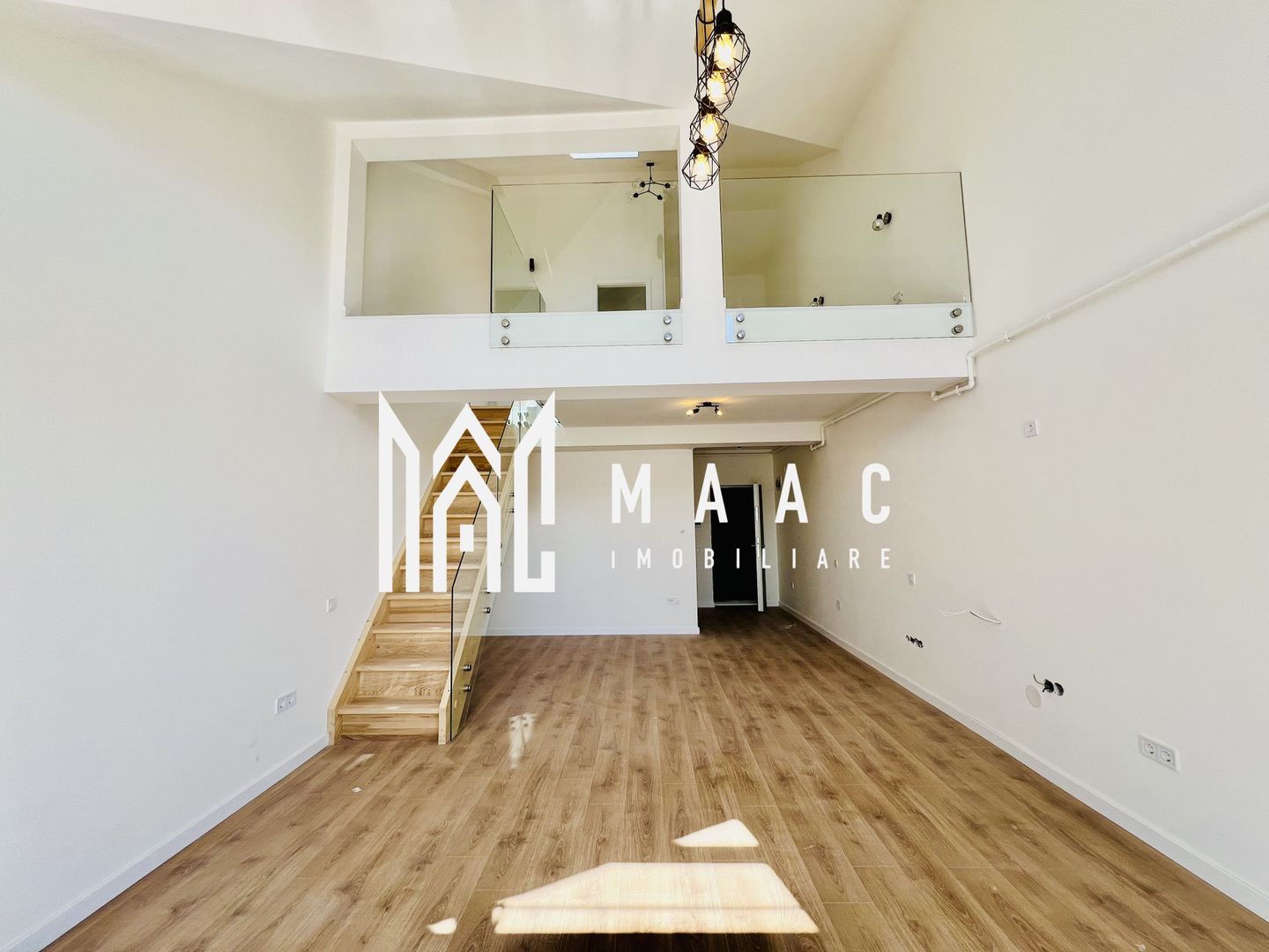 Penthouse 2 niveluri + balcon- la cheie, intabulat I 0% Comision - Poză 3