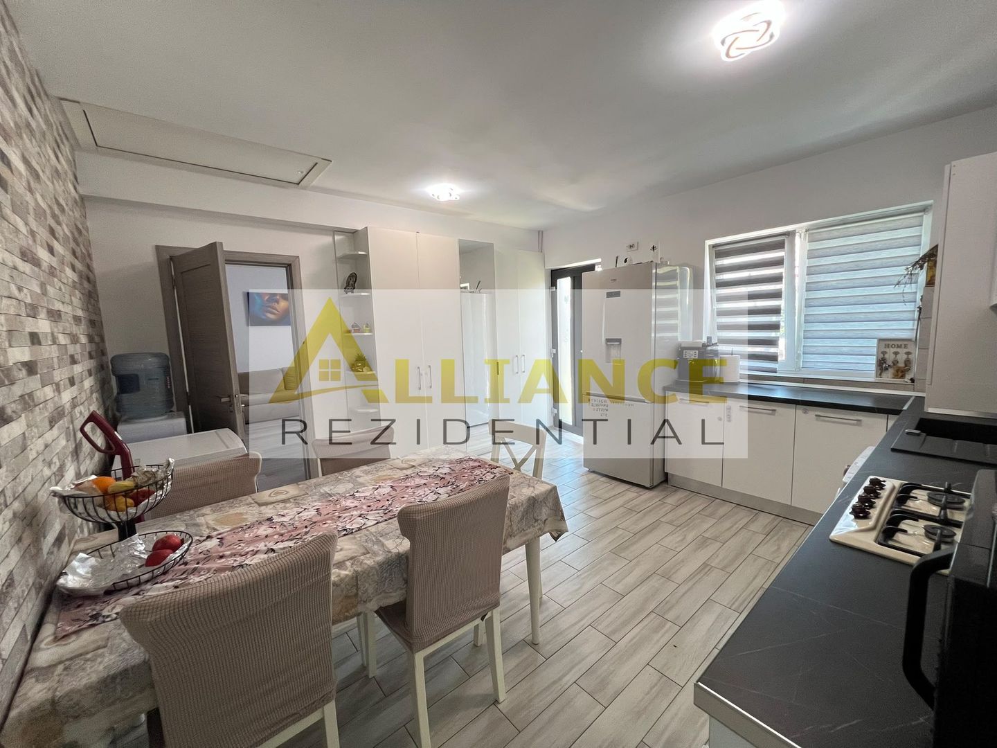 CASA PARTER MOBILATA SI UTILATA -3 CAMERE- TEREN 300MP - Poză 6