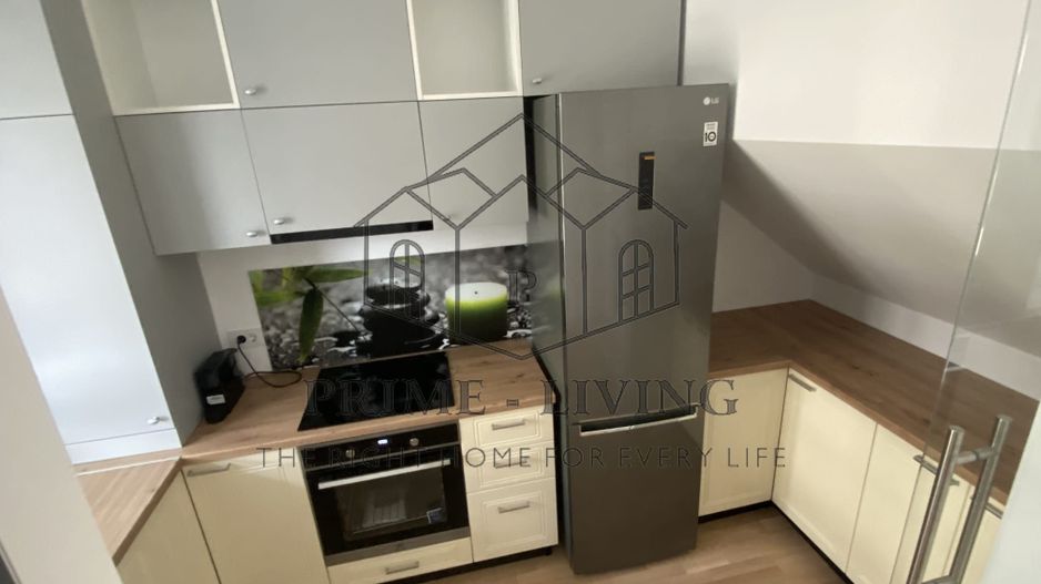 VILA COMPLET MOBILATĂ  LA INCHIRIERE, IN COMPLEX REZIDENTIAL - Poză 5