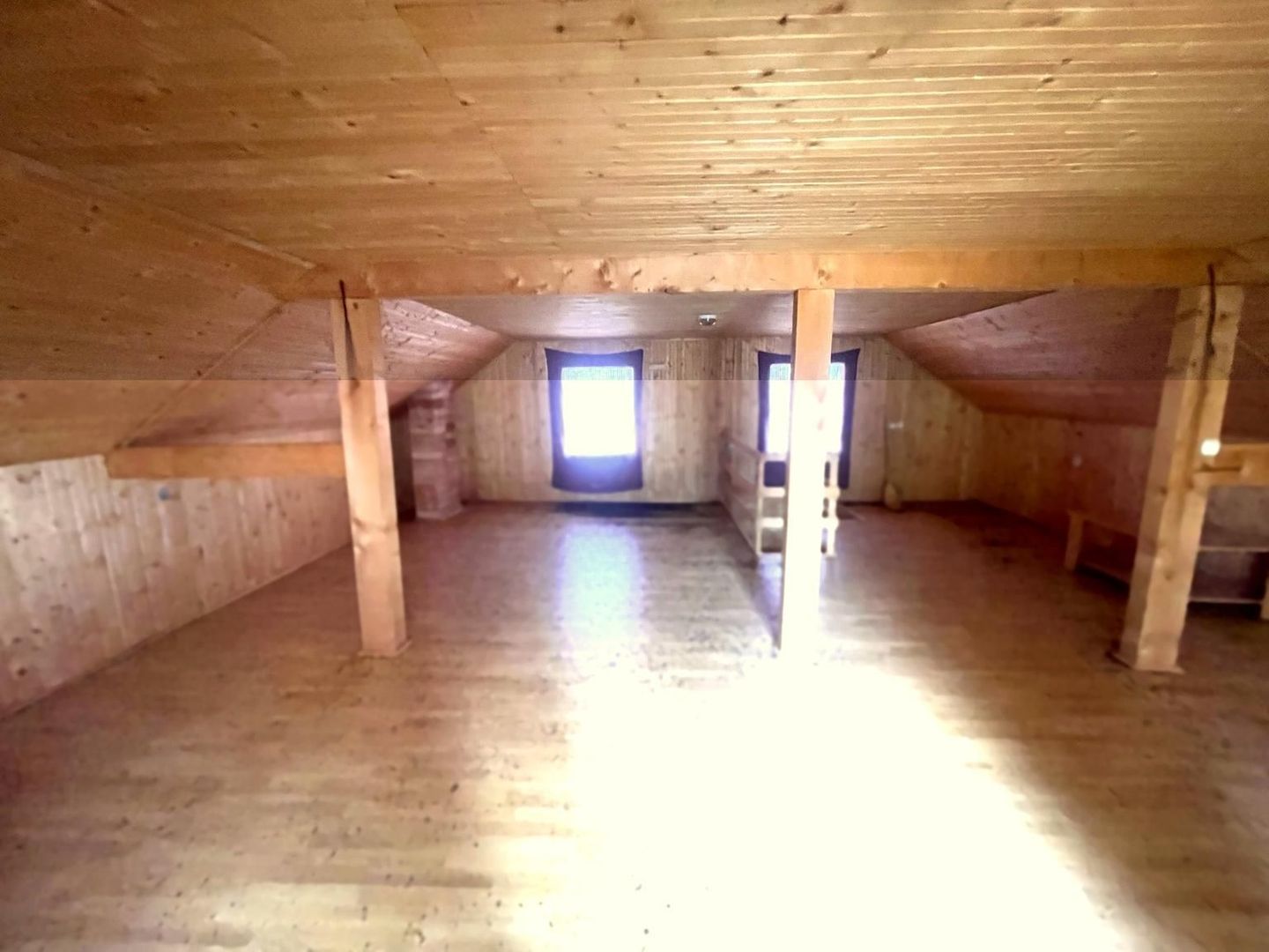 Casa/Pensiune turistica de vanzare |  5 dormitoate cu baie proprie - Poză 7