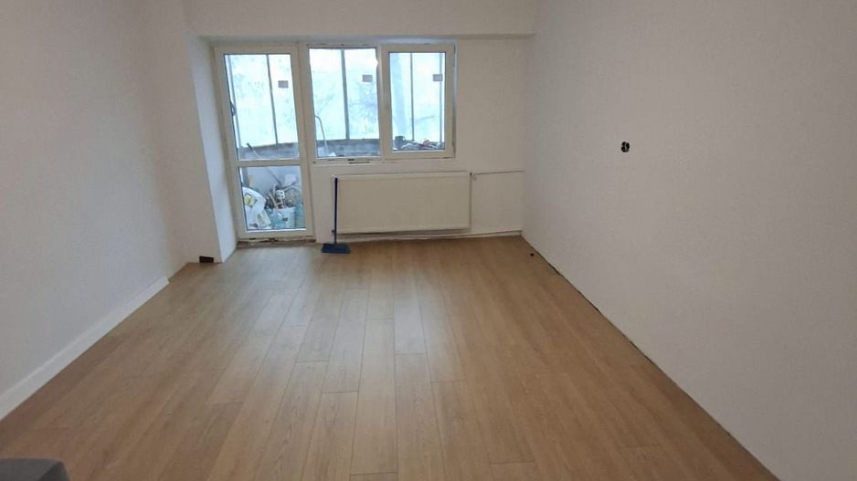 Garsoniera ultra-moderna, Aparatorii Patriei, 99.000€ - Poză 3