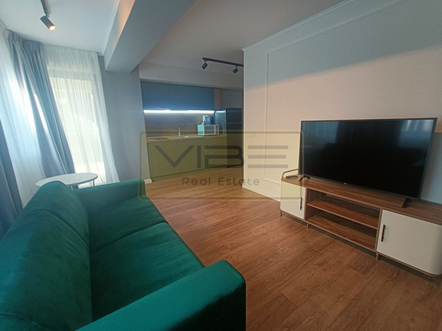Apartament  Parcul Copou - VIEW SUPERB ! LUX- MODERN ! - Poză 3
