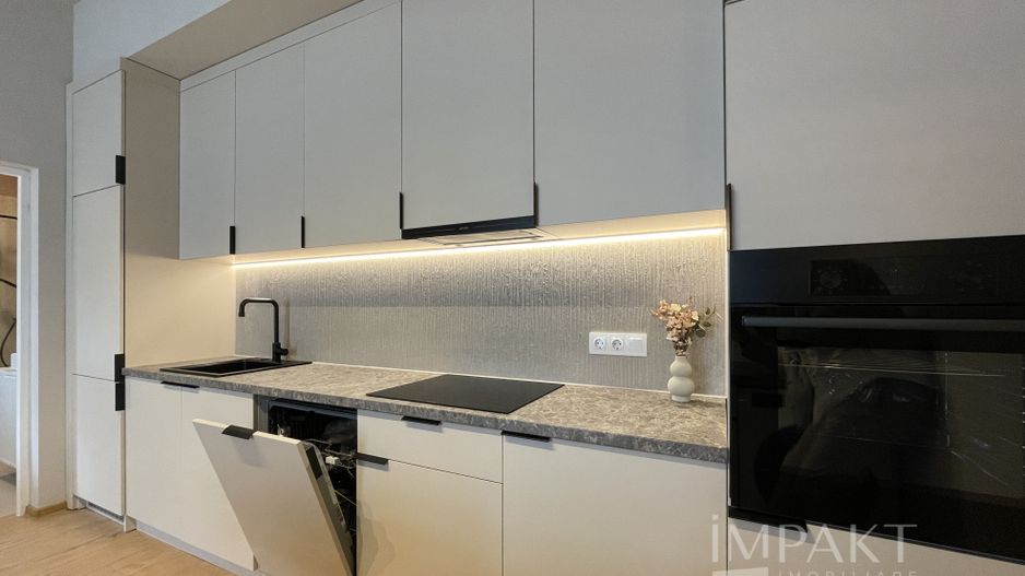 Apartament ultrafinisat cu 2 camere de vanzare in zona Semicentrala! - Poză 4