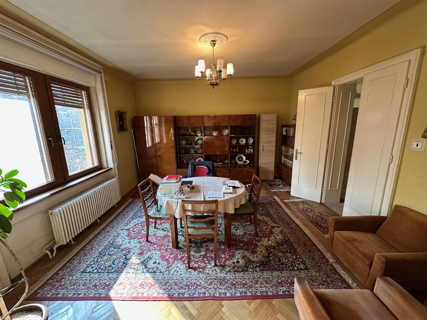 Casa in zona CENTRALA -  Take Ionescu - Poză 33