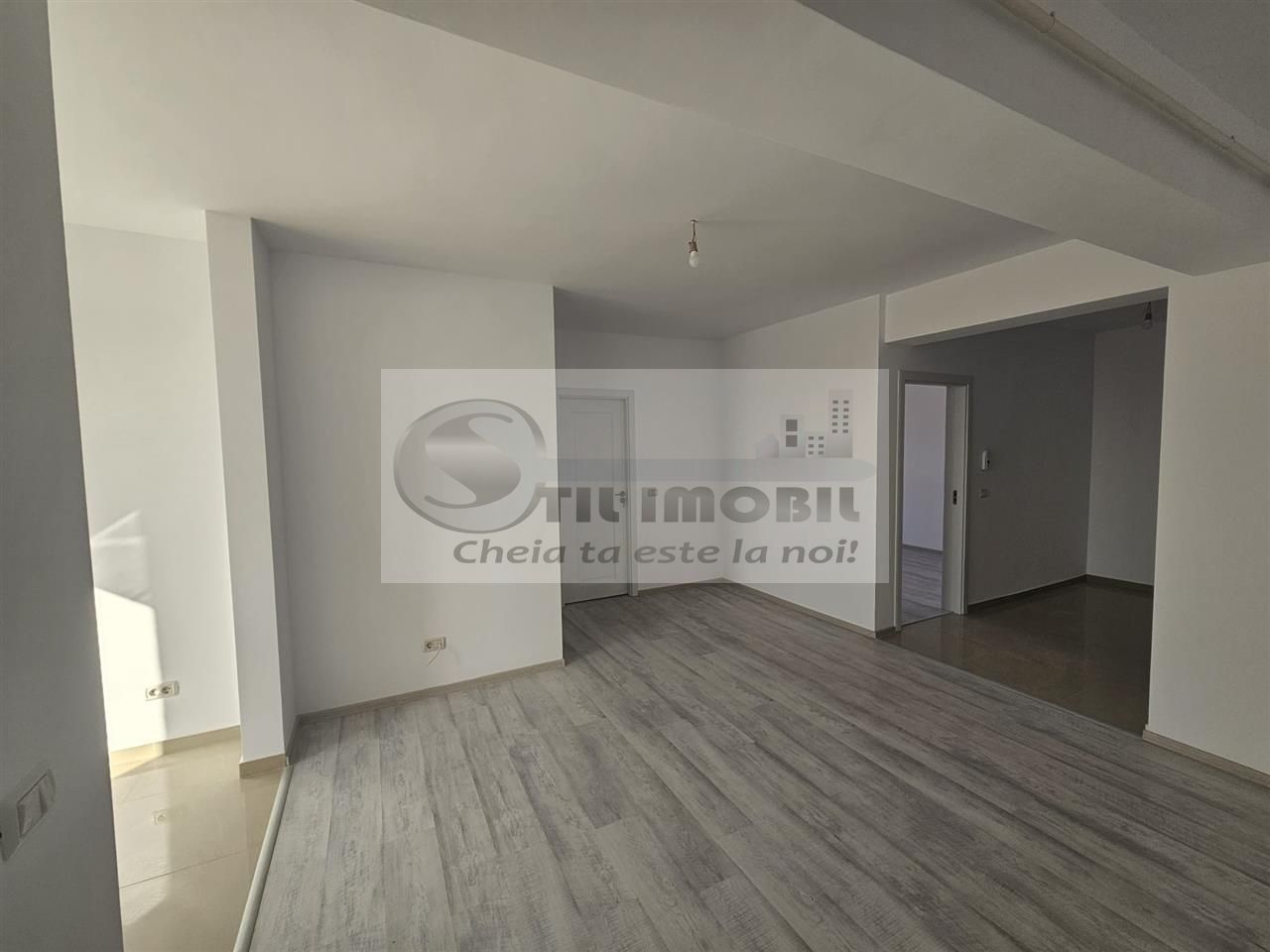 Apartament 3 camere - intabulat- mutare imediata - Poză 4