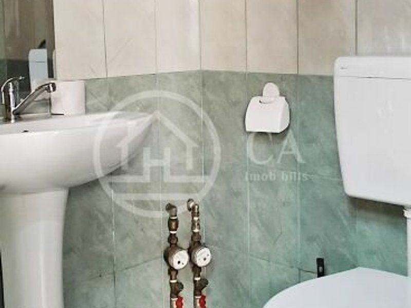 Spatiu de inchiriat ultracentral, Oradea - Poză 3