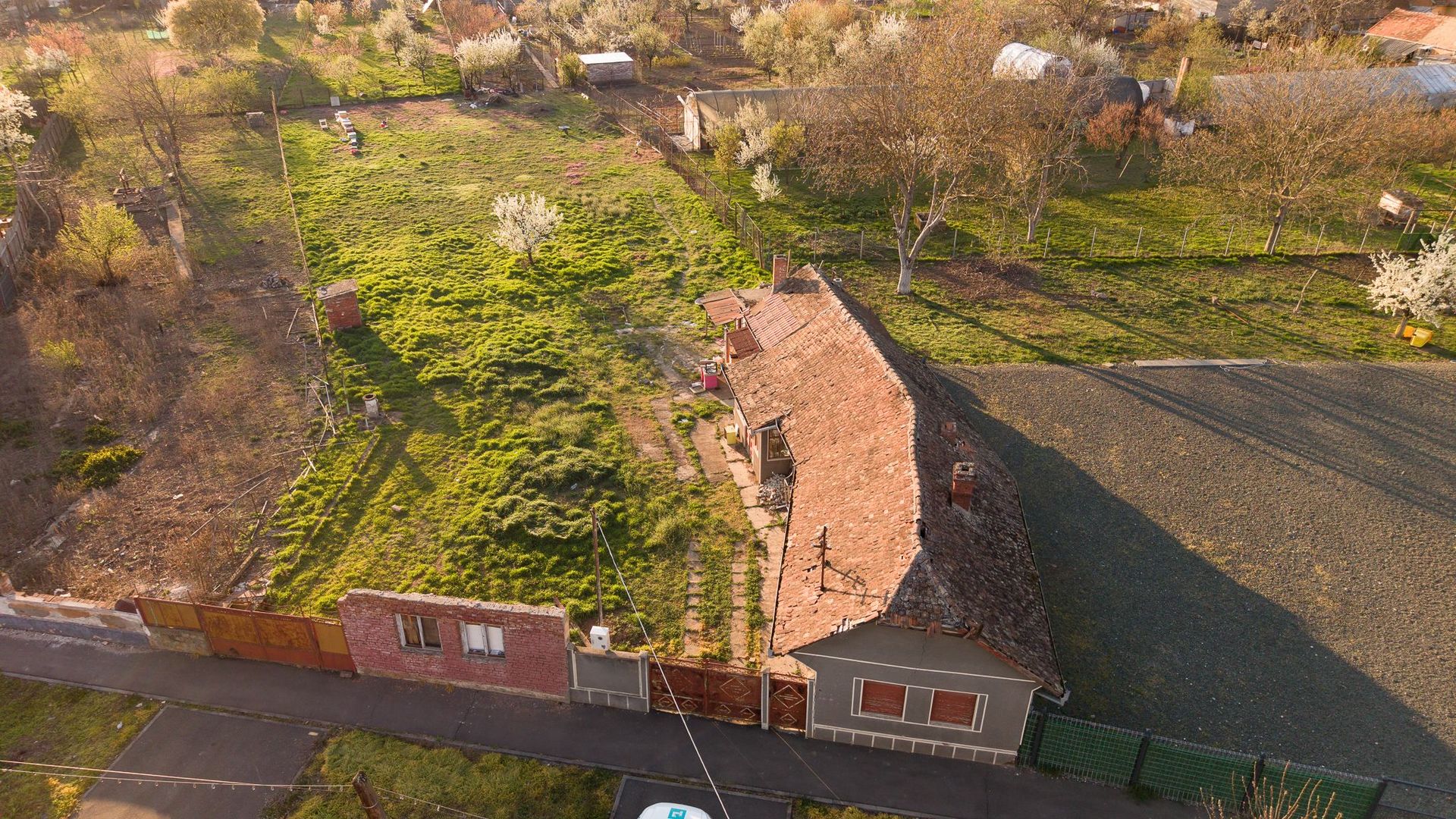 Teren intravilan 1811 mp in Aradul nou - Poză 23