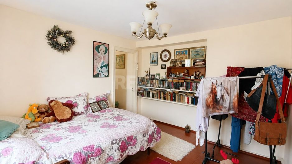 Strășeni.  Apartament la sol cu 3 dormitoare + living, teren și garaj. - Poză 17