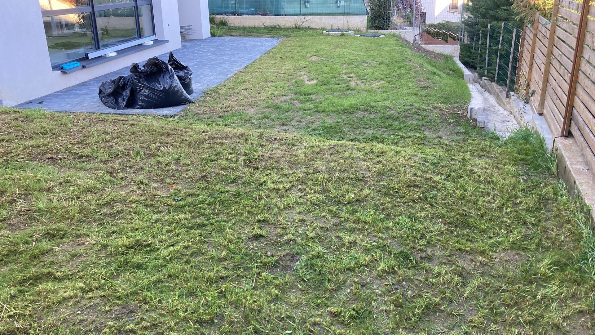 Arhitectura contemporana. Parte de duplex. Cartierul nou Câmpului. - Poză 12