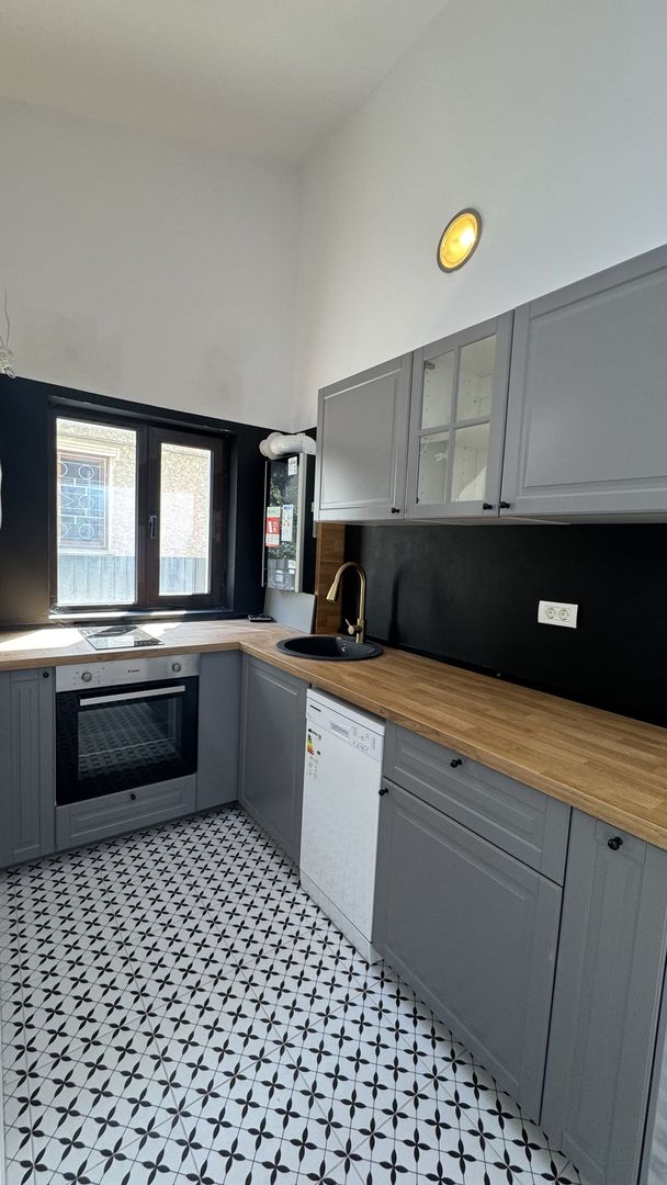 Vila interbelica FLOREASCA P+1+M - Poză 8