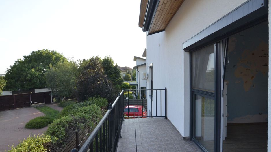 Inchiriem vila spatioasa singur in curte zona Tunari - Poză 21
