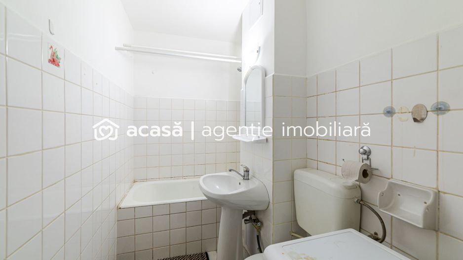 VANDUTA! Apartament cu o cameră, zona Romanilor - Poză 5