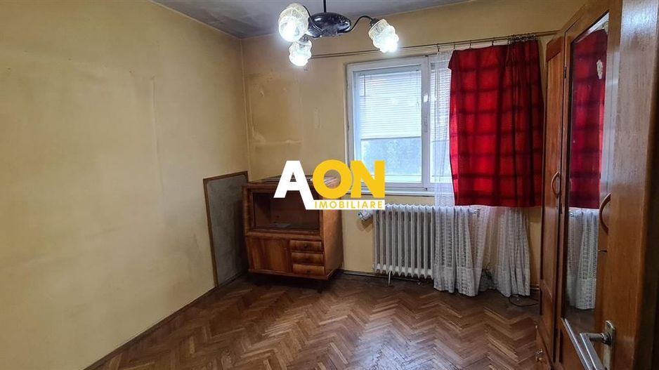 Apartament 3 camere, decomandat, str. Closca - Poză 9