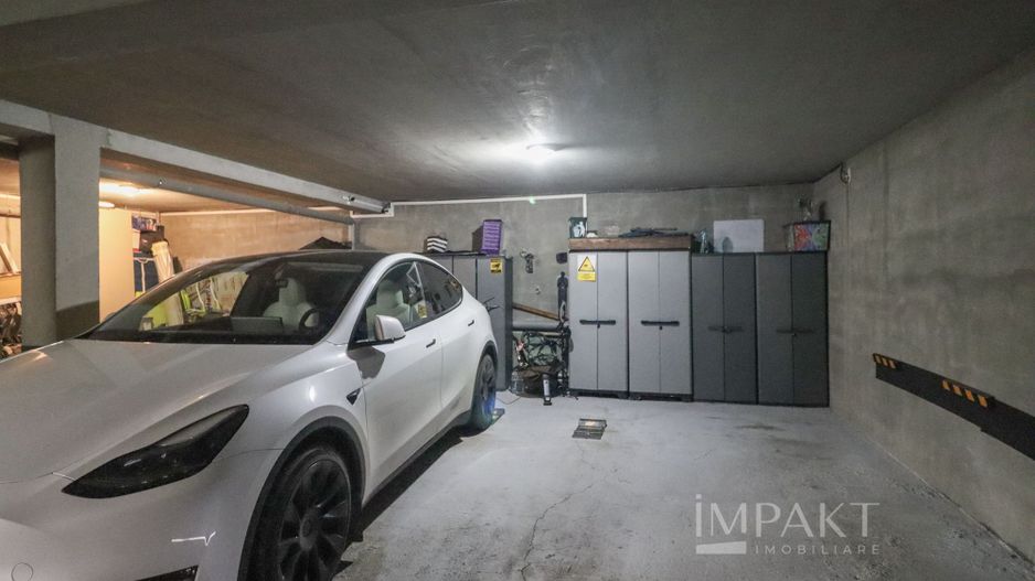 Apartament spatios cu balcon si terasa, complet mobilat, Europa! - Poză 25