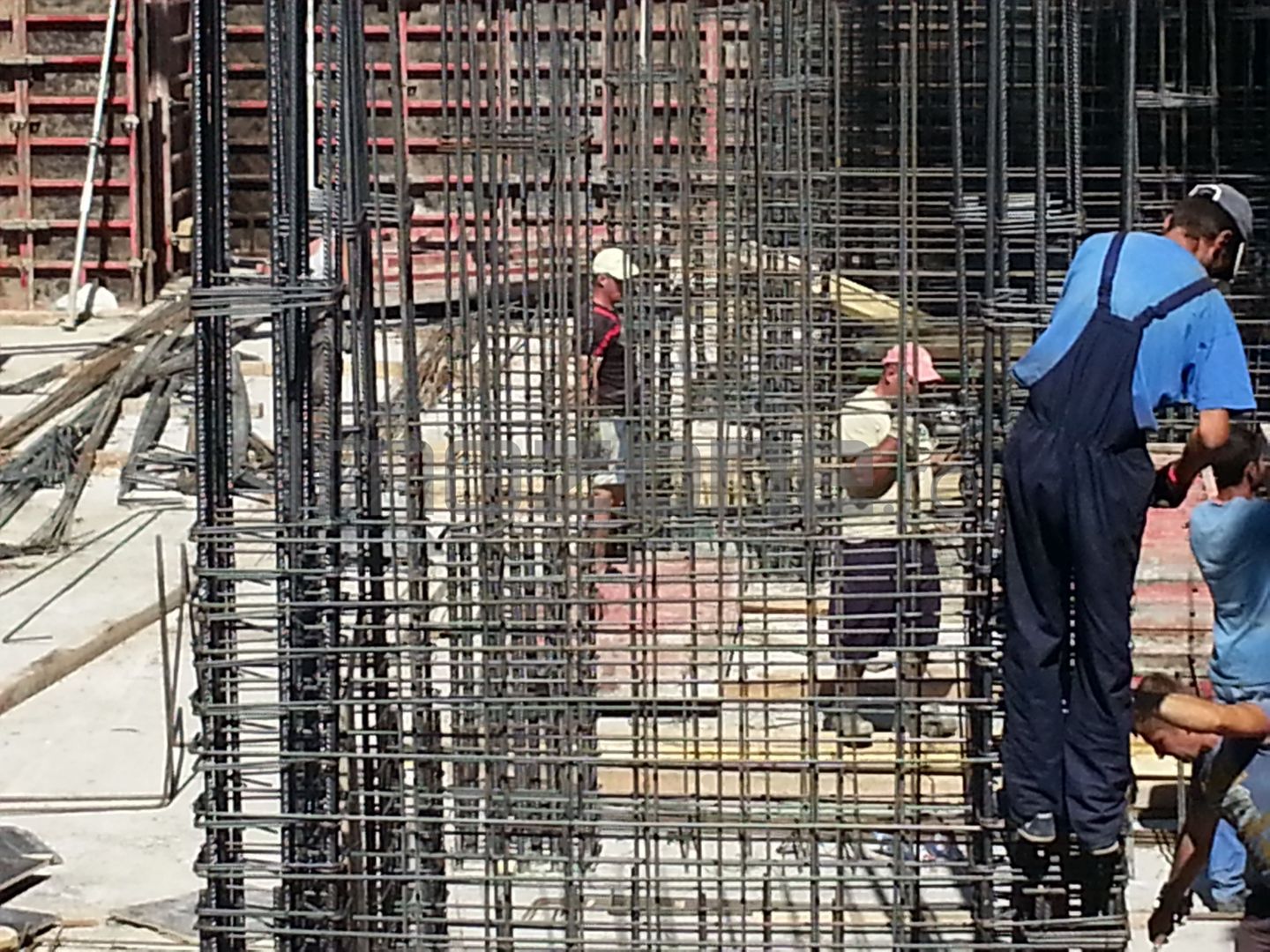 Uverturii Home Residence - Poză 2