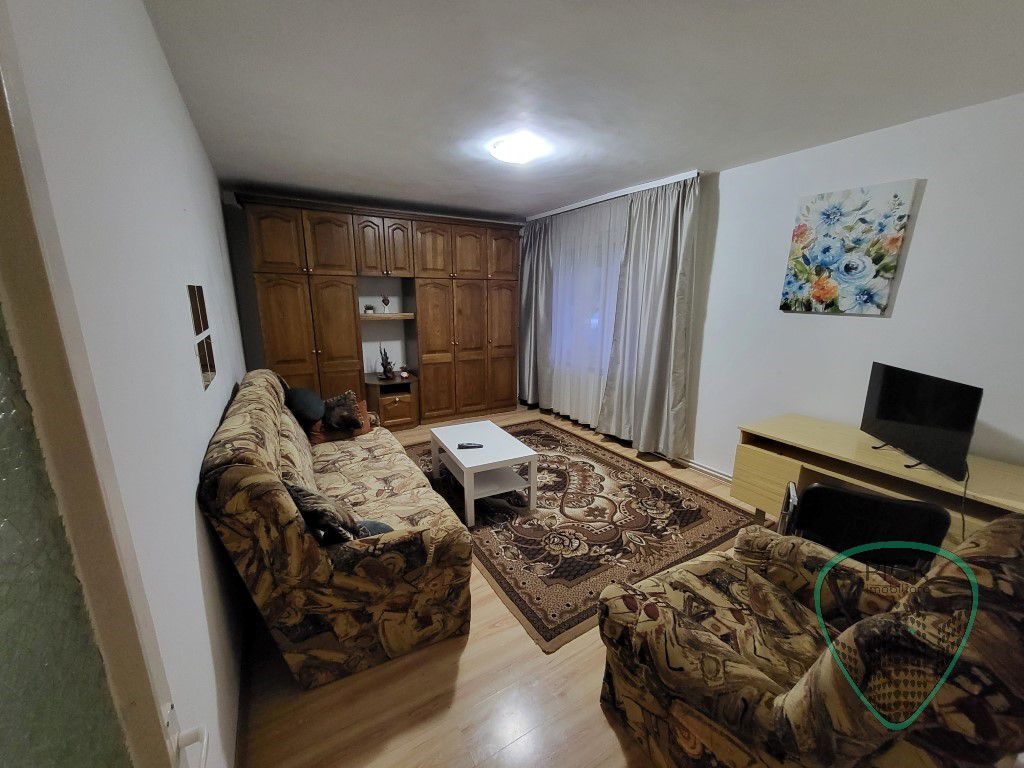 P 4083 - Apartament cu 3 camere în Târgu Mureș, cartierul 7 Noiembrie - Poză 1
