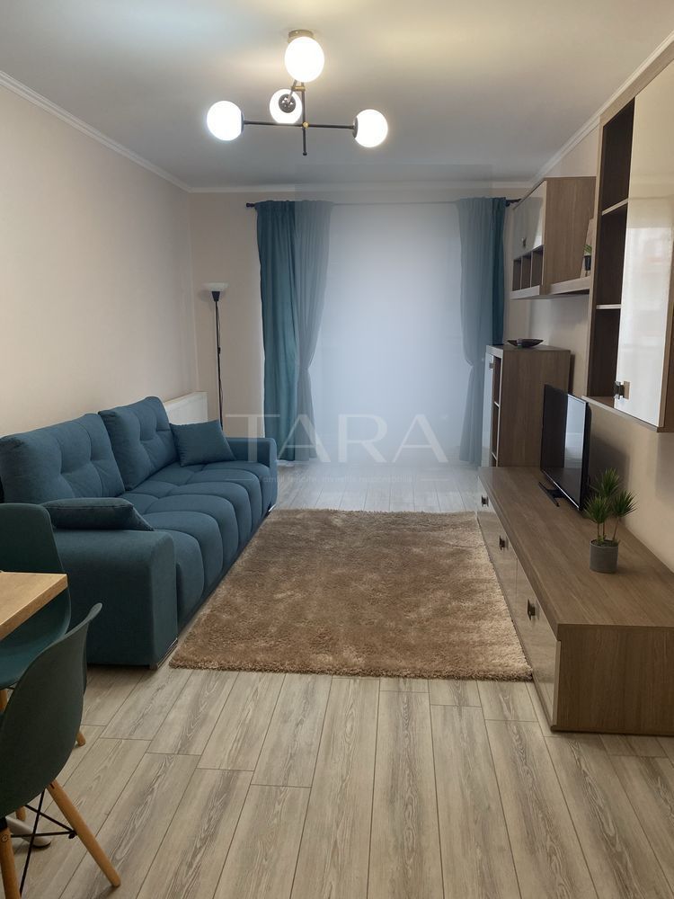 Apartament 2 camere decomandat, Florești, Zona Poligon,  plus parcare. - Poză 1