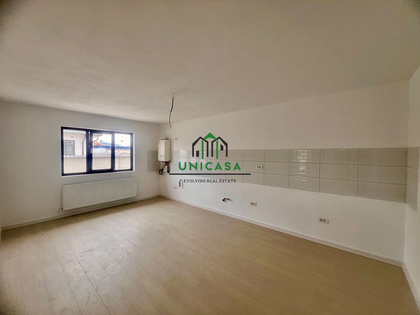 Casa Stuparei/3 Camere/La Cheie - Poză 2