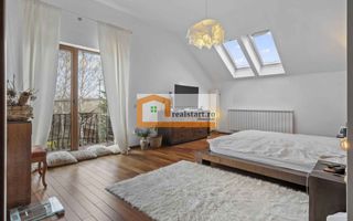 Langa Padurea Corbeanca, P+M, teren 780mp, terasa 35mp, mobilata&utilata - Poză 8