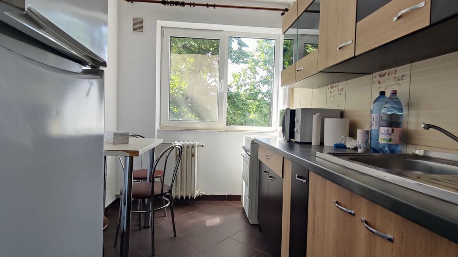 2 camere decomandat | Etaj 2/9 | Metrou Favorit - Poză 5
