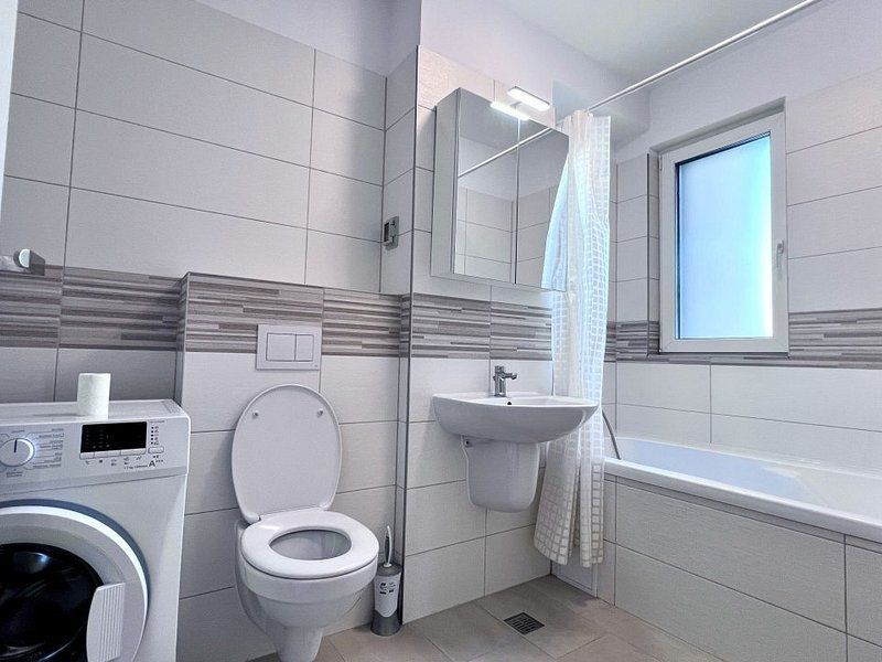 Apartament 2 camere, cu view superb, in zona Aradului - complex Iris Armoniei - Poză 11