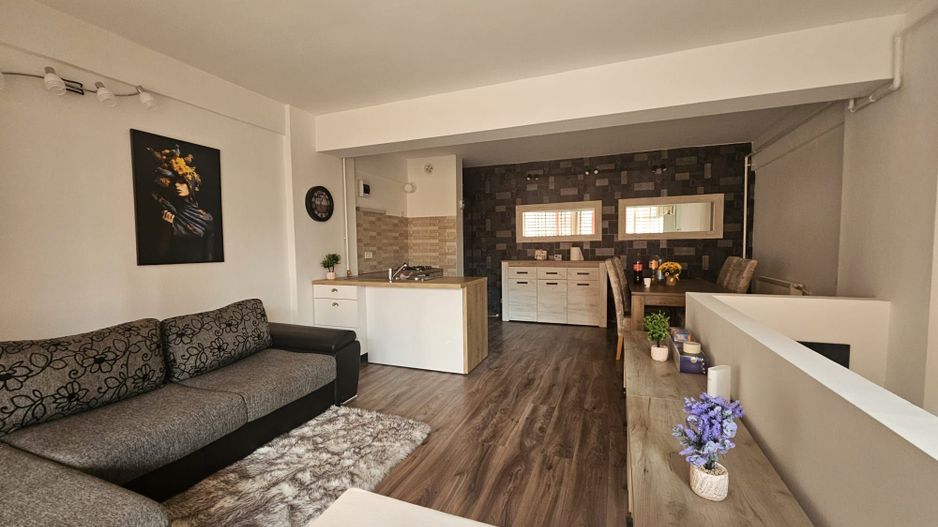 Apartament 2 camere, bloc 2010, garaj, zona Nord - Poză 2