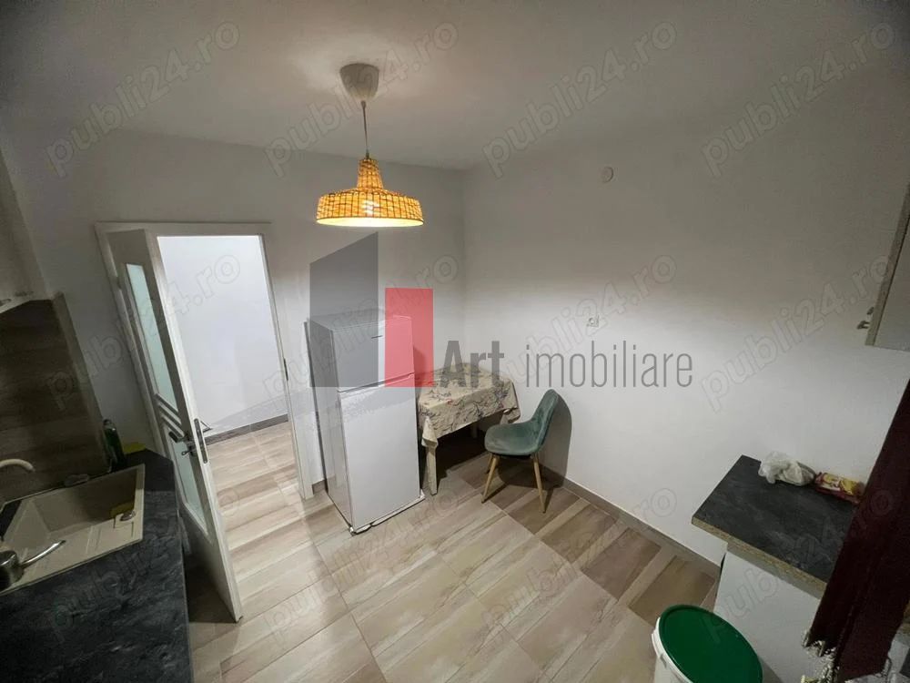 Apartmant cu 3 camere in zona Grivitei/1Mai/Piata Chibrit - Poză 4