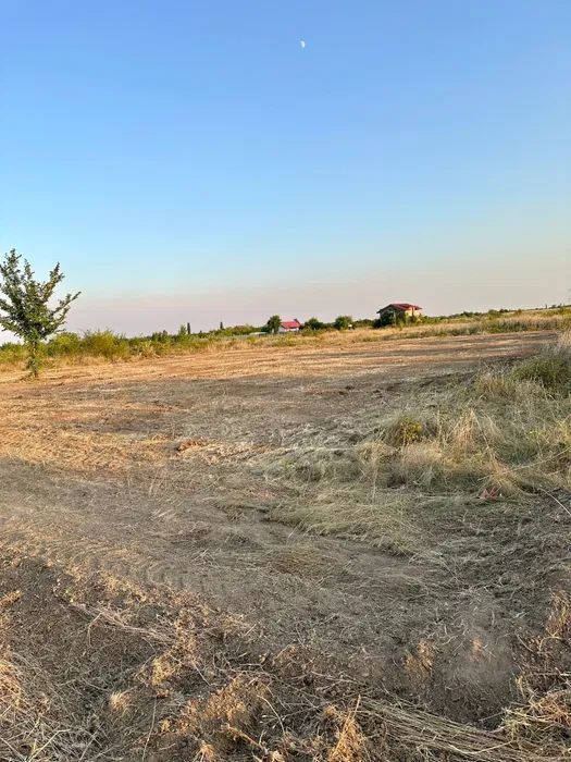 Teren de vanzare in Petresti - Poză 1