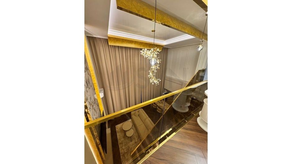 REA1028299 Apartament High End 3 Camere Prima Vista Design Rafinat - Poză 3