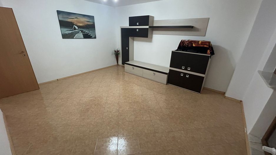 Apartament 2 camere, etaj 3 - zona Centru - Poză 4