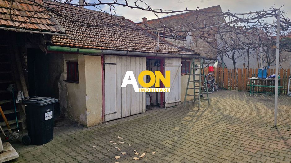 Casa 5 camere, 2 bai, 490 mp teren, Centru, pretabila pentru birouri - Poză 3
