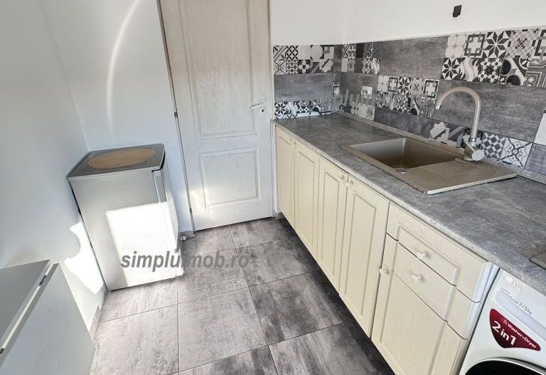Ocazie Garsoniera Spatioasa Trapezului - Poză 3
