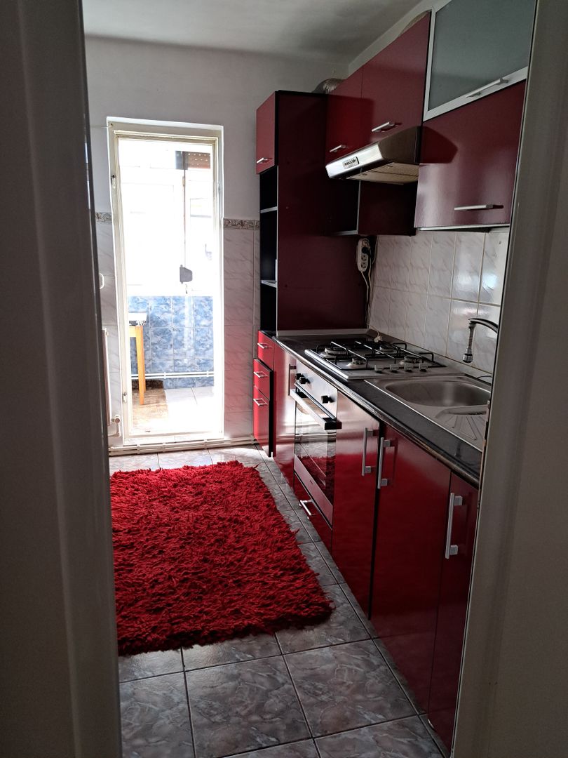 Apartament 2 cam dec, Sid Vest,2 balcoane,mobilat si utilat - Poză 9