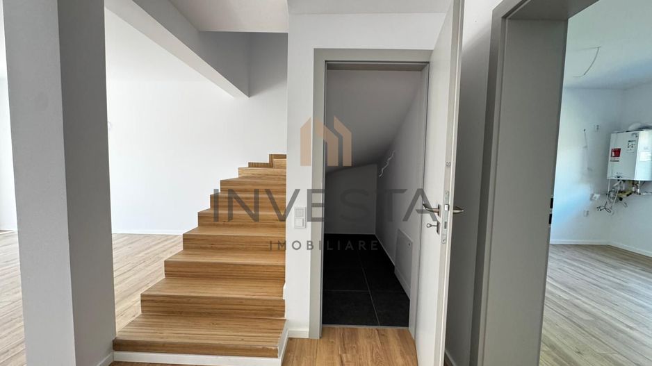 Casa tip duplex de vanzare, constructie noua, strada privata, Floresti - Poză 11