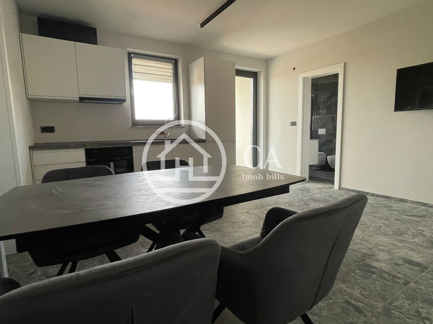 Apartament cu 2 camere de inchiriat in cartierul Grigorescu Oradea - Poză 2