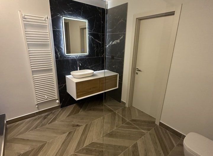 Vila de LUX cu 7 camere, NOUA, zona IANCU NICOLAE,  langa JOLIE VILLE - Poză 11