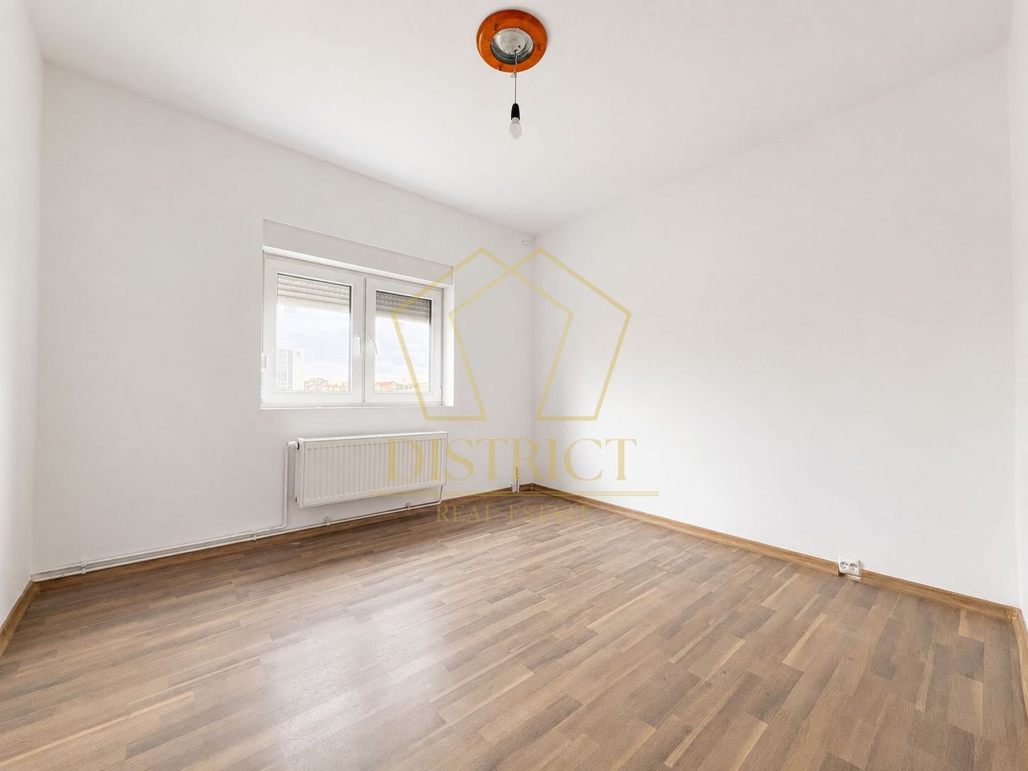 Apartament spațios cu 3 camere si 2 bai | Bucovina - Poză 9