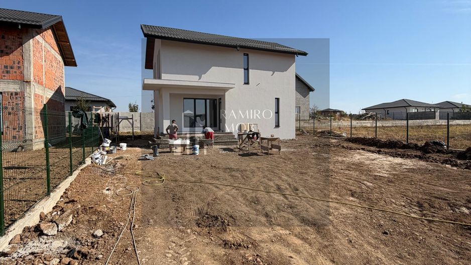 Casa individuala Comuna Berceni / Primaverii / Premium - Poză 1