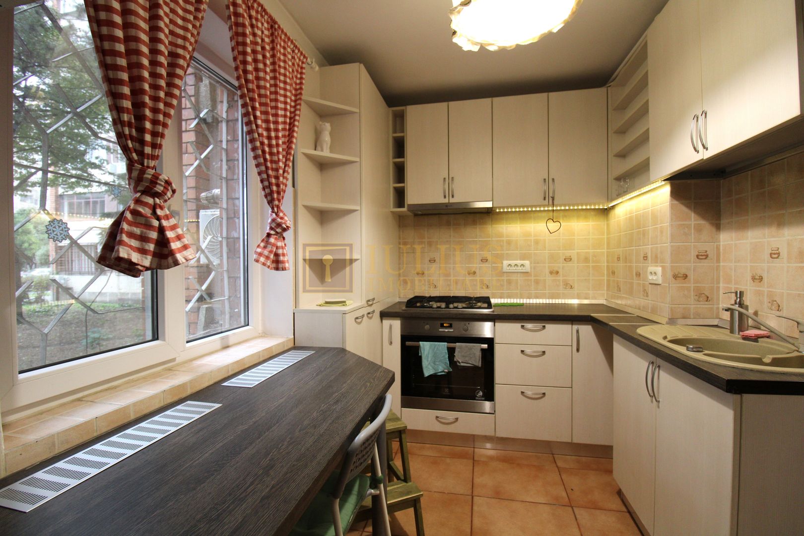 Zona Medicina - Punctele Cardinale - Poză 8