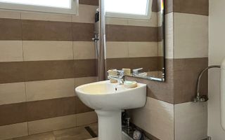 St, Bucuresti, foarte aproape de UMFT,  2 camere, centrala proprie. - Poză 4