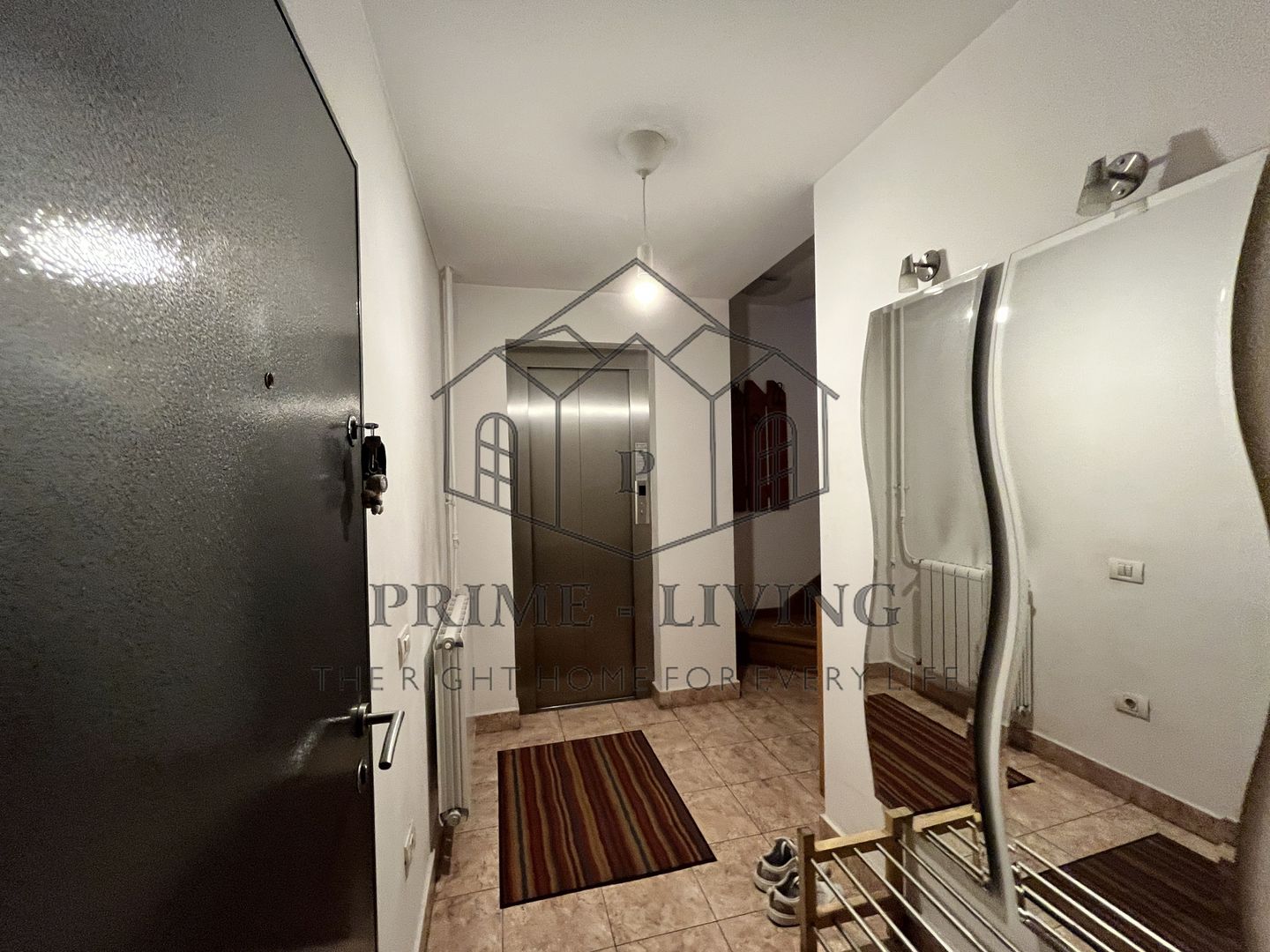 VILA CU 7 CAMERE IN COMPLEX REZIDENTIAL IN IANCU NICOLAE - Poză 26