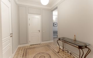 Chirie, casă, 3 nivele, 5 camere, strada Drumul Viilor, Telecentru - Poză 36