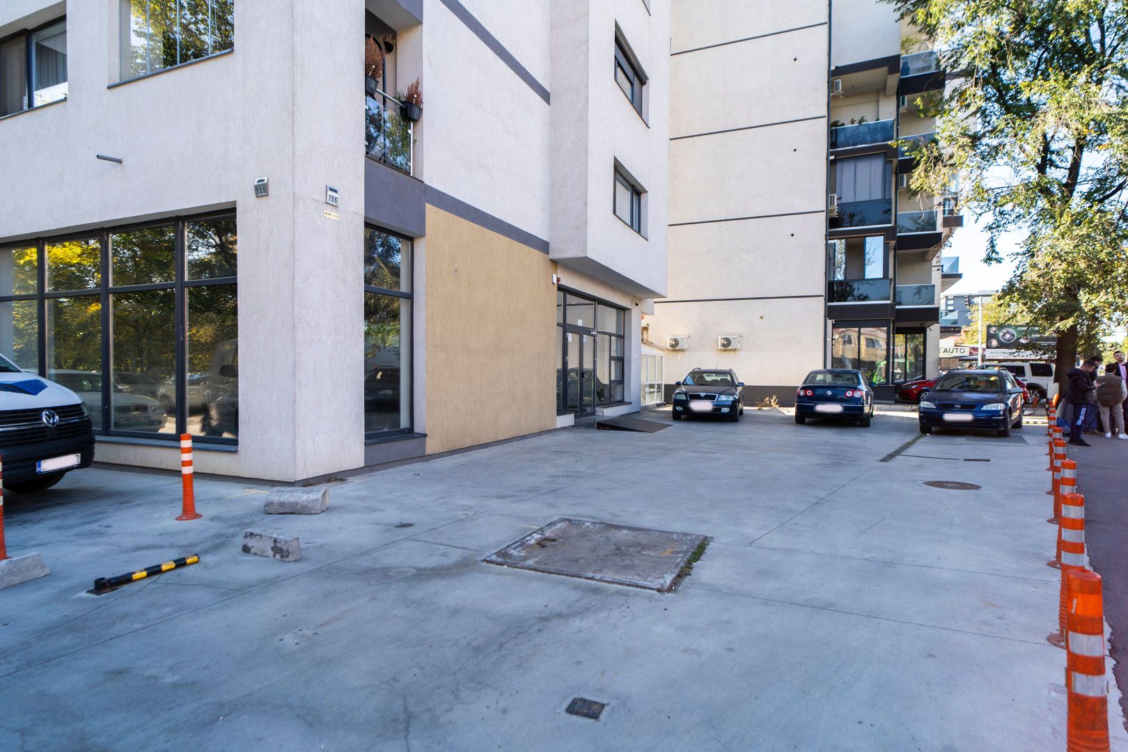 Spatiu Comercial | Militari-Uverturii-Apusului 280mp, vitrina 37 mp, - Poză 1