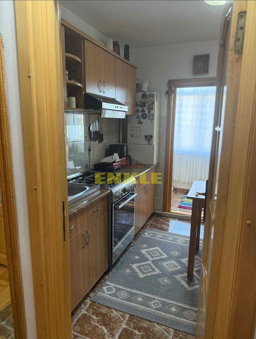 De vanzare apartament cu 2 camere, zona Bucovina ( Nicolae Iorga ) - Poză 5