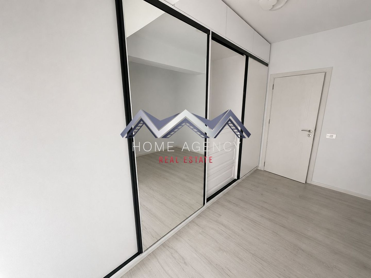 Apartament 3 camere | Otopeni central | mobilat, utilat | parcare subterană - Poză 8