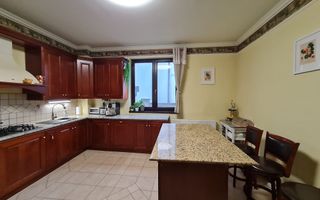 Poziție de top în Dumbravita - Poză 9