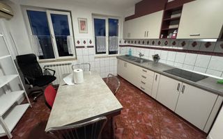Apartament de 5 camere, 135mp, zona Petrom - Poză 10