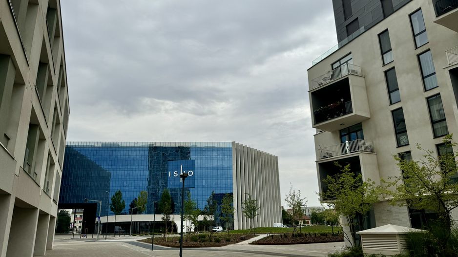 Apartament  la Isho cu vedere panoramica asupra orașului - Poză 23